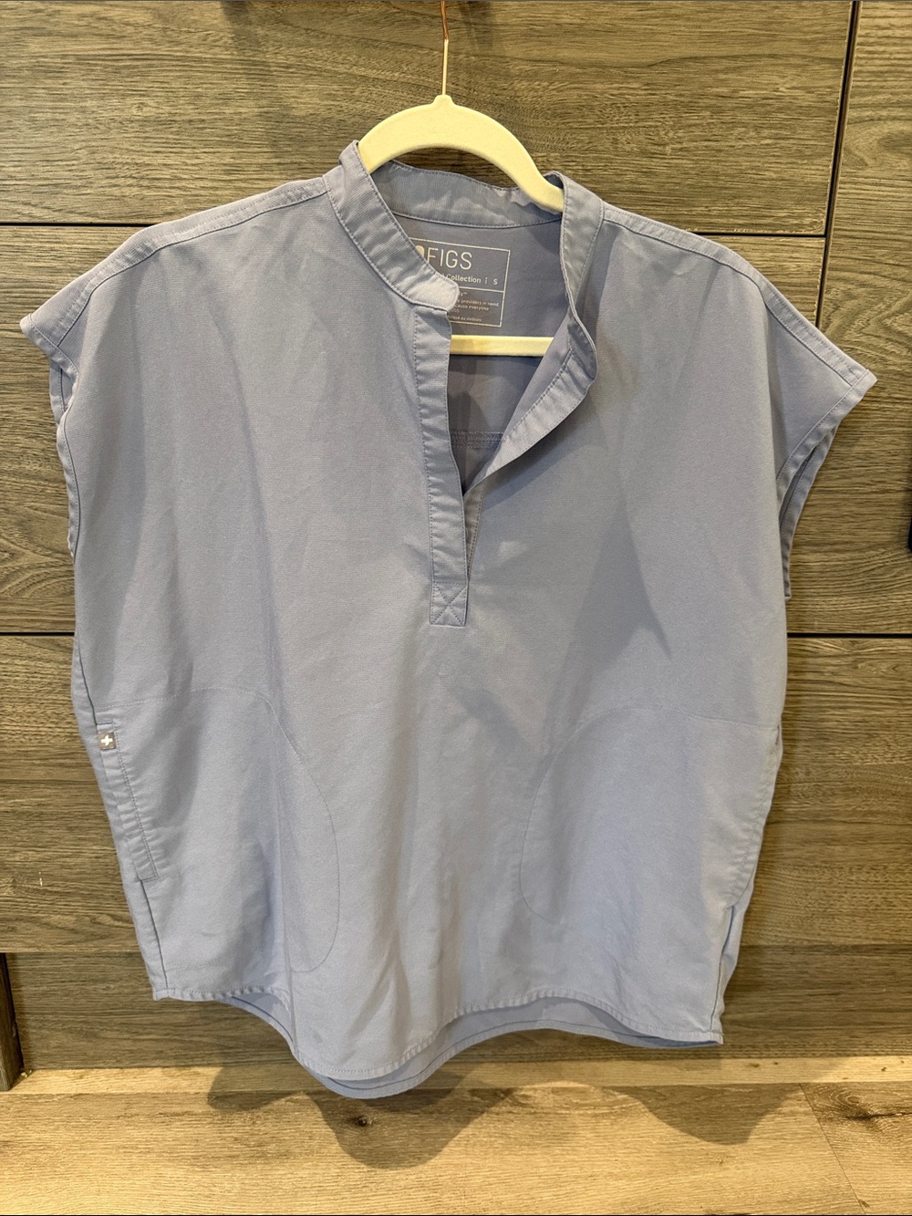 FIGS Women's Rafaela Scrub Top
